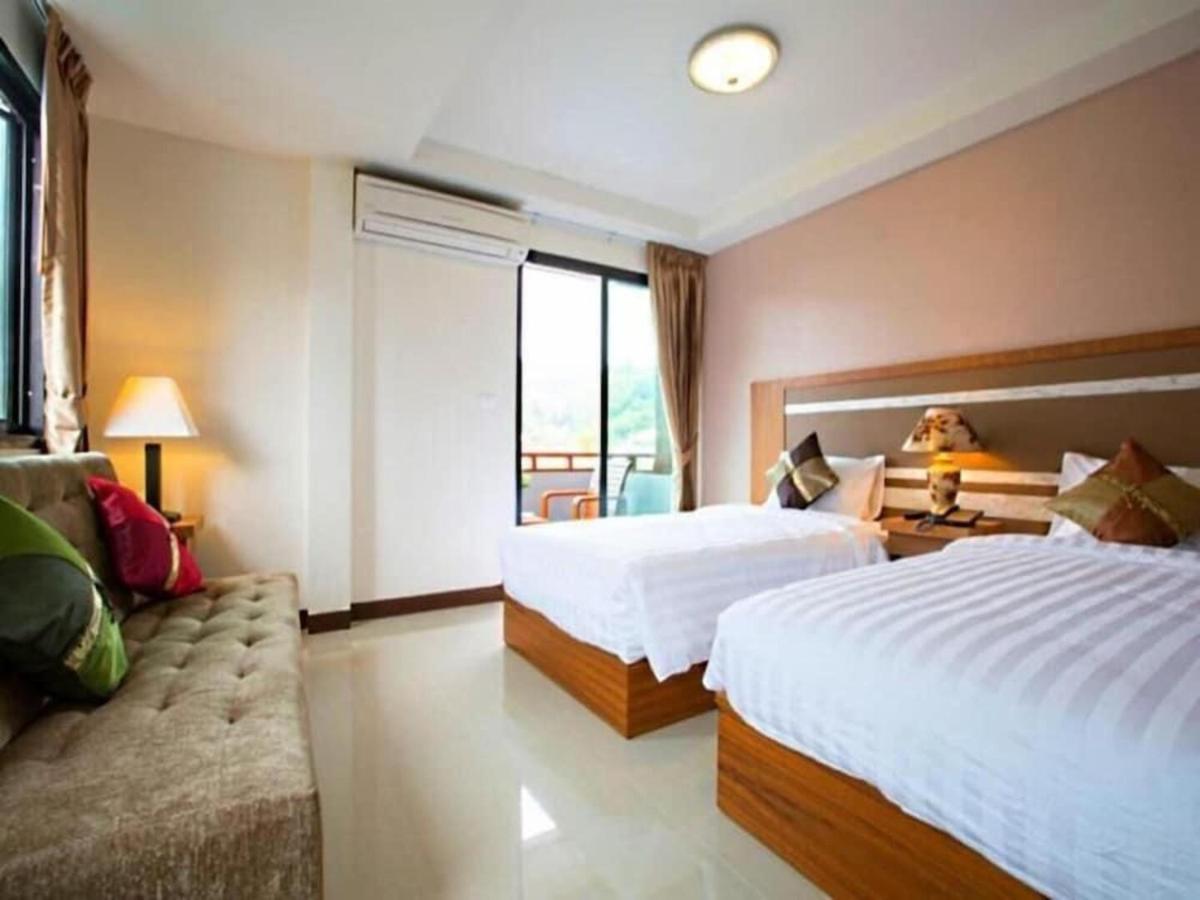 Patong V Hotel Екстериор снимка